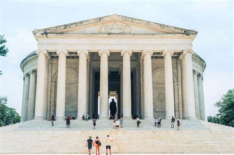 Day Or Night Grand Sightseeing Tour Of Washington Dc With Stops At 8