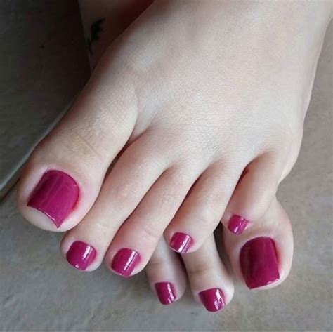 Pin By Lourdes On Oh Them Beautiful Feet And Toes 3 Cute Toe Nails