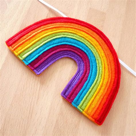 How To Make A Rainbow Felt Weather Bunting By Be Good Darcey