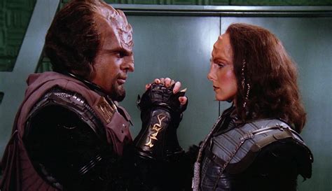 9 klingon episodes to watch on netflix before star trek discovery