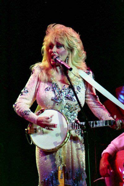 Pin By Harold Phipps On Dolly Dolly Parton Dolly Vintage Colors