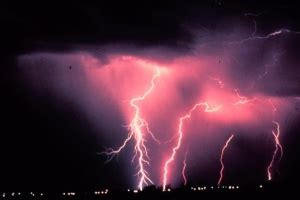 Die freiwillige feuerwehr in seesen sei mit 75 kollegen an der klinik im einsatz 21.42 uhr: Amt Haddeby - Warnung vor schwerem Gewitter mit Orkanböen