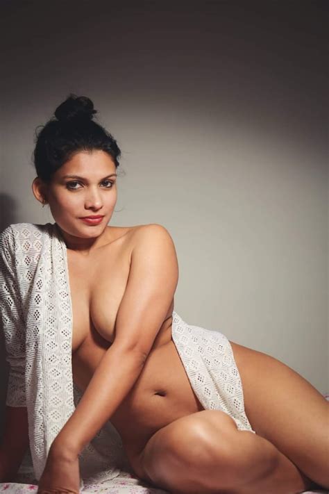 Sri Lankan Models Bikini Xxx Porn