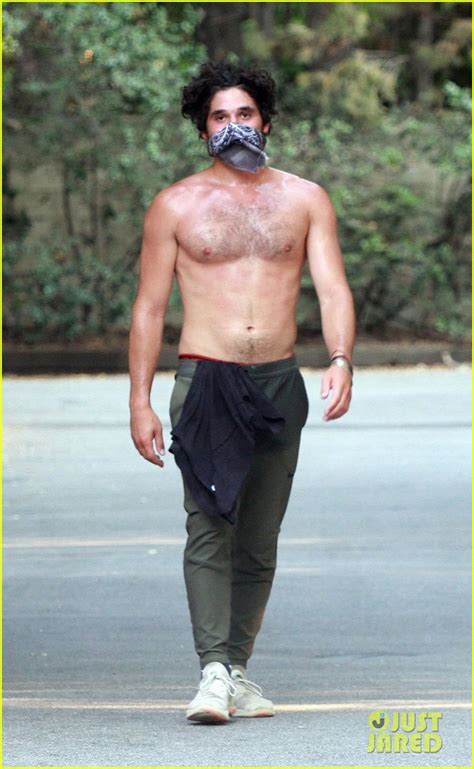 'DWTS' Pro Alan Bersten Shows Off Shirtless Body While Training For