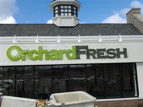 Orchard Fresh Ulrich Signs