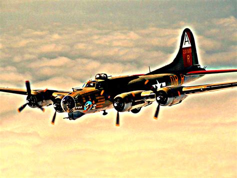 B 17 Flying Fortress Combat Wallpaper