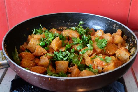 Fried Idli Idli Fry Recipe With Cholam Idli Gayathris Cook Spot