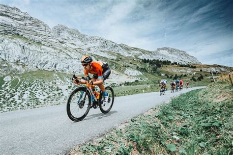 The tour is one of the few major sporting events this year to have been held in front of fans as road cycling takes place on public roads, allowing spectators to make their own way to. Route - Mikel Landa devrait être au départ du Tour de France 2021