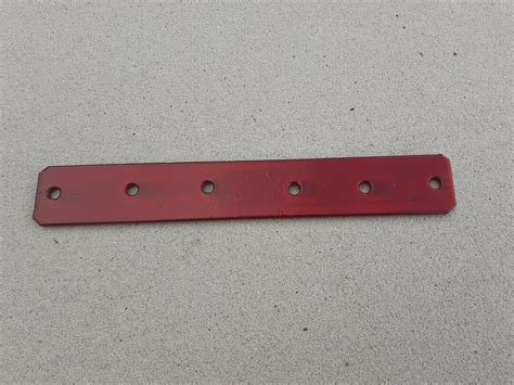 4x 820cm X 30mm X 3mm Metal Strips For Joining Purposes Red Coated