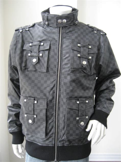 Everything you need to know about yellowjackets a pesky striped insect yellowjackets are a very common summer and fall pest in the united states, and while they are grouped in the general category of stinging insects, yellowjackets have some pretty unique characteristics. Couture Vs Swagg * Clothing *: BROOKLYN BASEMENT JACKETS ...