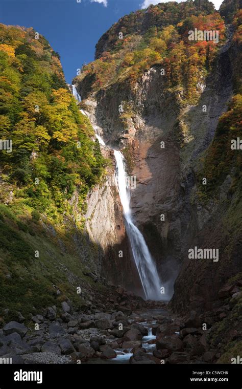 Shomyo Waterfall Tateyama Nakaniikawa Toyama Japan Stock Photo Alamy