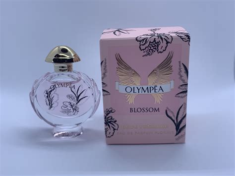 Paco Rabanne Olympea Blossom Eau De Parfum 50ml - thefragrancecounter.co.uk