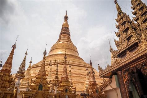 Pagoda Stupa Temple Definition And Differences Daily Travel Pill