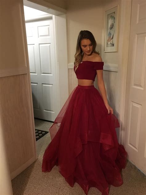 Two Pieces Red Prom Dresstulle Off Shoulder Evening Dresses Prom Gowns