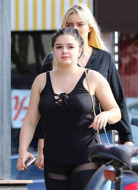Ariel Winter Braless 18 Photos Thefappening