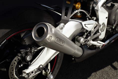 Triumph Daytona Moto2 765海外發表：moto2光環加持的未來經典