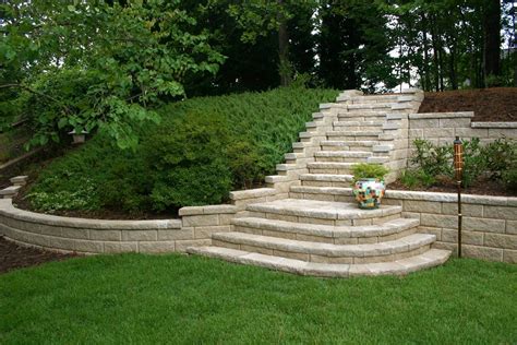 Retaining Wall Steps By Living Spaces Home Lanscape Services With