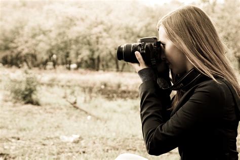 How to Choose a Digital Camera | The Ultimate Guide | Digital Trends