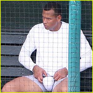 A Rod Adjusts His Cup Alex Rodriguez Shirtless Just Jared