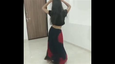 Sexy Girl Dancing Desi Girl Hot Thumka Sexy Bum Gand Youtube