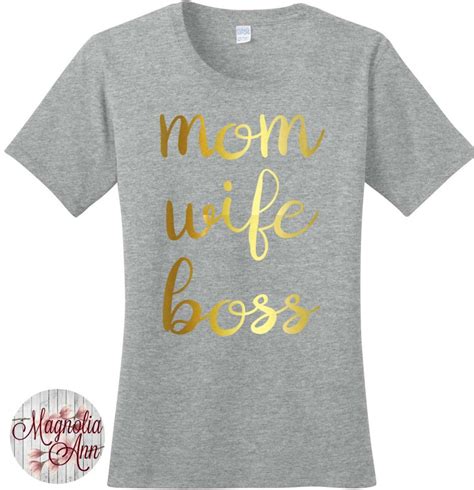 mom wife boss women s graphic t shirt in 7 different etsy