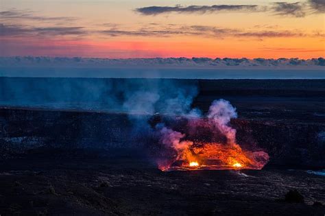 Volcano Halema‘uma‘u Lava Lake Sunset Volcanoes National Park
