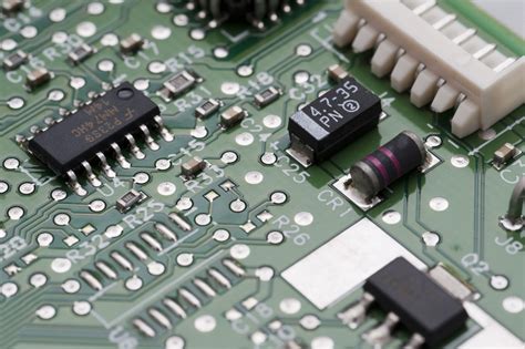 Free Stock Photo 11104 Electronic components | freeimageslive