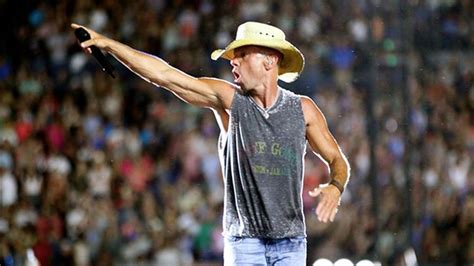 How many days until july 17th, 2021? Countdown to the Kenny Chesney Tour