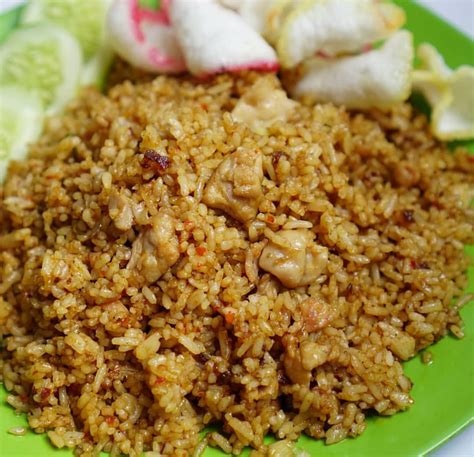 Some believe that usa represents the ingredients that are used in the dish which are 'udang' (prawns), 'sotong' (squid) and 'ayam' (chicken). HIDUP BERDIKARI: RESEPI NASI GORENG AYAM