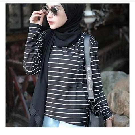 Merk baju muslim wanita yang bagus dan terkenal selanjutnya adalah riamiranda. Model Baju Import Wanita - Baju Import Atasan Import Baju ...