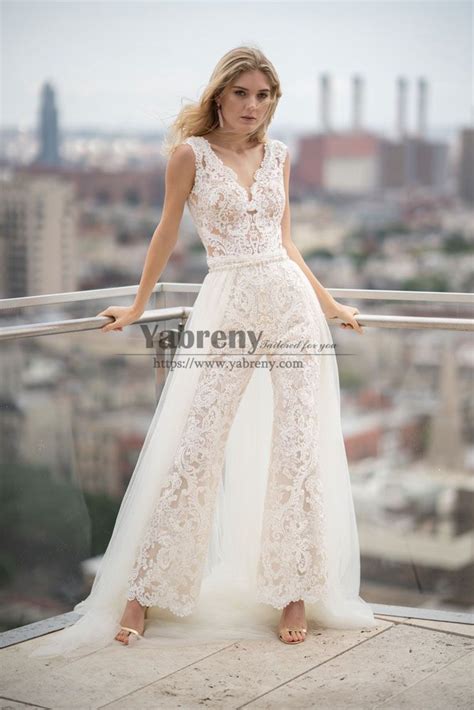 2022 Spring Lace Wedding Jumpsuits With Tulle Overskirt Beaded Waist