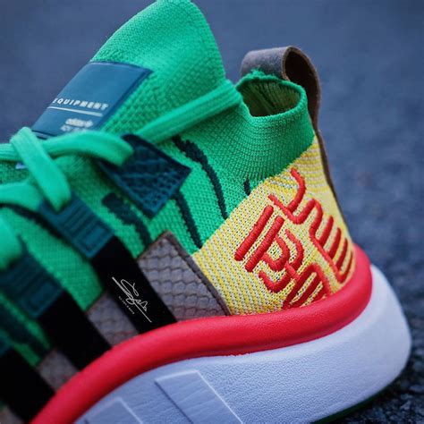 Only dragon ball z branded boxes accepted. adidas EQT Support Mid ADV "Shenron"