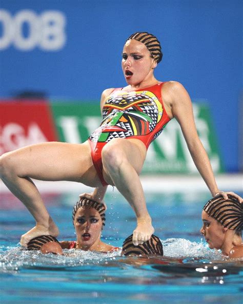 27 Perfectly Timed Sports Moments Swimming Funny Sports Fails