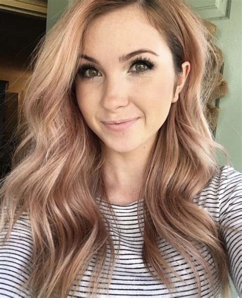 35 Sparkling And Brilliant Rose Gold Hair Color Ideas