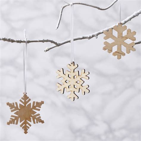 We have snowman decorations, christmas lights, winter party lanterns, snowflake decorations and the holiday party supplies you need to make any occasion fun and memorable. Arctic Snowflake Decorations By Sophia Victoria Joy ...