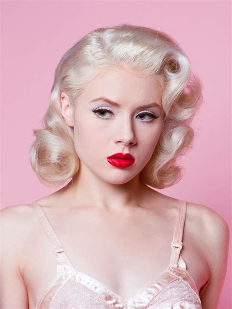 50S Pin Up Hairstyles For Long Hair Pin Up Hairstyles For Long Hair