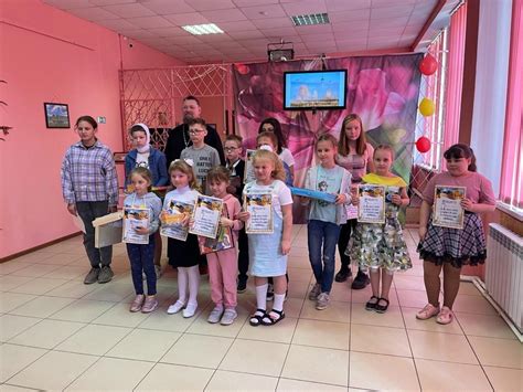 Его знают и почитают не только в россии, но и в поэтому, помимо названий никола летний и никола вешний, день николая угодника 22 мая. Епископ Иннокентий совершил Божественную Литургию в храме ...
