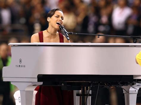 Alicia Keys Biography Songs And Facts Britannica