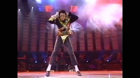 Michael Jackson Dangerous Tour Amazing Dance Moves Youtube