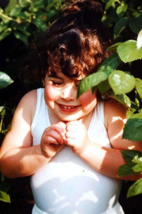 20 Adorable Photos Of Amy Winehouse As A Child From The 1980s Vintage