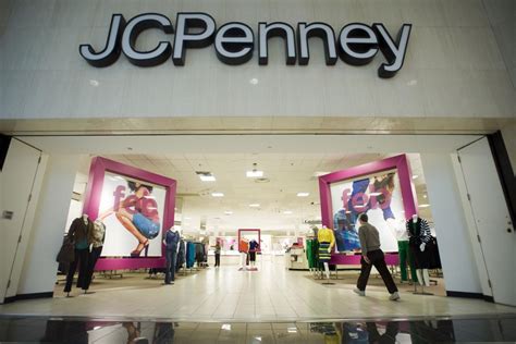 Jc Penney Co Plans To Close Up To 140 Stores Seek 6000 Voluntary