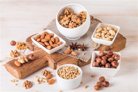 7 Common Symptoms Of Tree Nut Allergies Healthier Steps