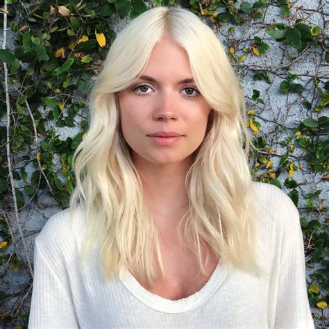 Check spelling or type a new query. Platinum Blonde Layered Cut with Wavy Texture and Long ...