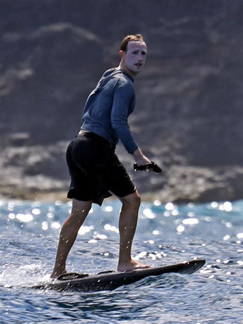 Yeah, while we are locked up in was trying to think of who mark zuckerberg surfing reminded me of & then it came to me. Mark Zuckerberg Sunscreen / Mark Zuckerberg Covered In Sunscreen As He Surfs In Hawaii Daily ...