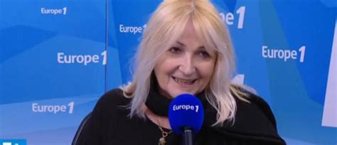 Julie leclerc, comédienne, animatrice et metteur en scène. Europe 1 - Julie Leclerc laisse sa place à Céline Da Costa ...