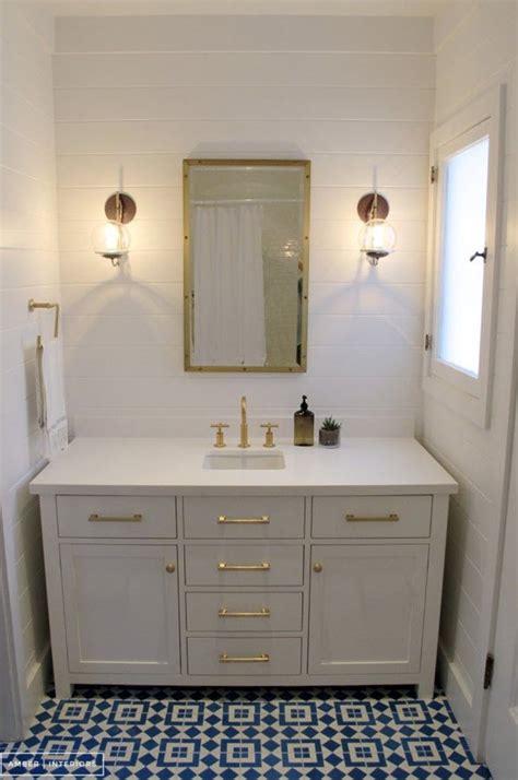 We have thousands of blue and white bathroom ideas for anyone to go with. 36 blue and white bathroom floor tile ideas and pictures 2020