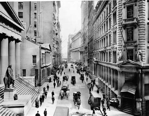 Wall St Financial District In New York 1911