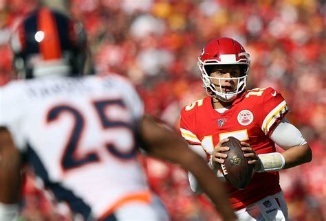 Mahomes underwent surgery for turf toe in february and was expected to be recovering for three months. Patrick Mahomes behind Aaron Donald on CBS Top 100 NFL ...