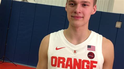 Table of contents buddy boeheim age and height: Syracuse Basketball Media Day- Buddy Boeheim - YouTube