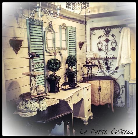 My Booth At Vintique Alley In Riverside Ca Interior Decorating